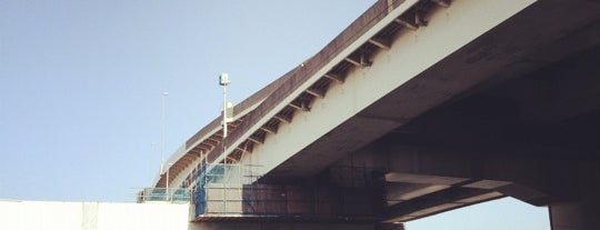 山下橋 is one of 個人メモ.