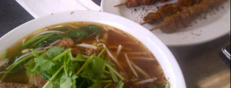 Tang Dynasty Handcraft Noodles is one of Restaurants.