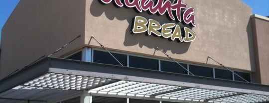 Atlanta Bread is one of Posti che sono piaciuti a Kelley.