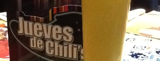 Chili's Grill & Bar is one of Locais curtidos por Maru.
