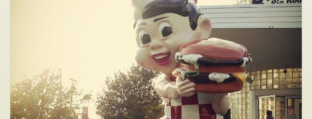 Frisch's Big Boy is one of Corey’s Liked Places.