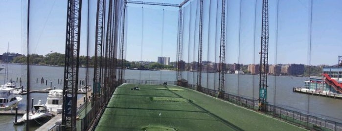 The Golf Club at Chelsea Piers is one of Places to take Lexi Bright.