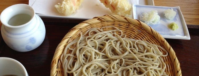 手打ち蕎麦 いよ翁 is one of Lunch time@松山市内.