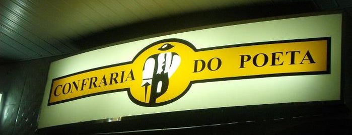 Confraria Do Poeta is one of Lugares favoritos de Mandy.