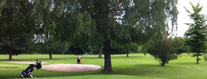 Golf Valenciennes is one of Le TOP des loisirs à Valenciennes.