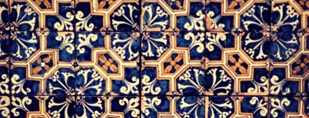 Staatsmuseum für die Azulejos is one of Lisboa Essentials.