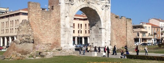 Arco d'Augusto is one of Top 50 Check-In Venues Emilia-Romagna.