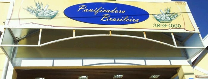 Padaria Brasileira is one of สถานที่ที่ Alexandre ถูกใจ.