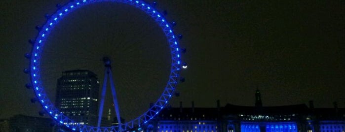 Лондонский глаз is one of London Calling Badge.