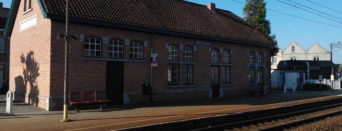 Gare de Bissegem is one of Bijna alle treinstations in Vlaanderen.