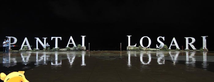 Pantai Losari is one of All-time favorites in Indonesia.