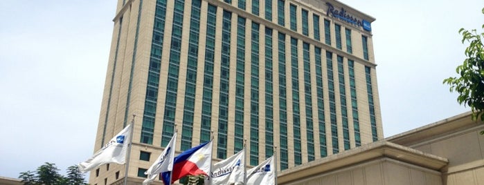 Radisson Blu Hotel Cebu is one of Tempat yang Disukai Vitaly.