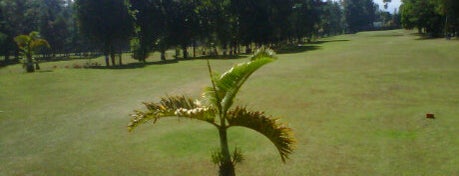 Lembang Golf Course is one of RizaL : понравившиеся места.