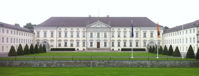 Palácio de Bellevue is one of Berlin | Deutschland.