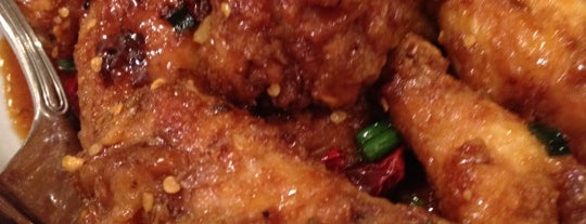 San Tung Chinese Restaurant 山東小館 is one of Wings in the Bay Area.