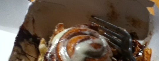 Cinnabon is one of Orte, die Arturo gefallen.