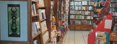 Des Livres Et Nous is one of Libraries and Bookshops.