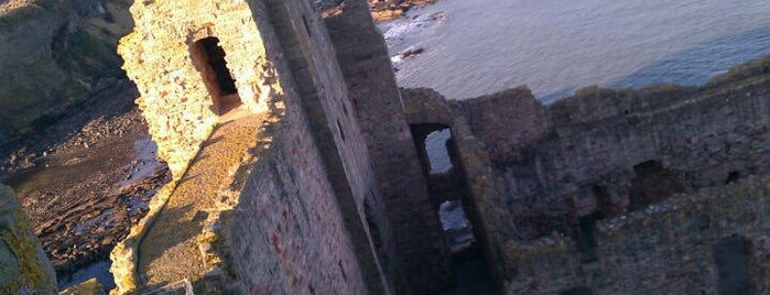 Tantallon Castle is one of Mary Queen of Scots.