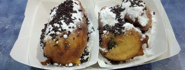 Deep fried Oreos and Twinkies at Mermaids is one of Tourist Attractions for Family & Friends.