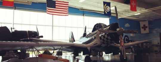 Fargo Air Museum is one of Tempat yang Disukai Neal.