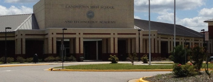 Landstown High School is one of Lieux qui ont plu à Dawn.