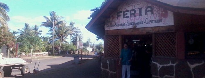 Mercado Artesanal is one of Hotel Rapa Nui.