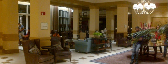Sheraton Suites Fort Lauderdale Plantation is one of Arnaldoさんのお気に入りスポット.
