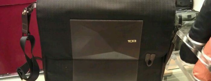 The Tumi Store is one of TUMI.