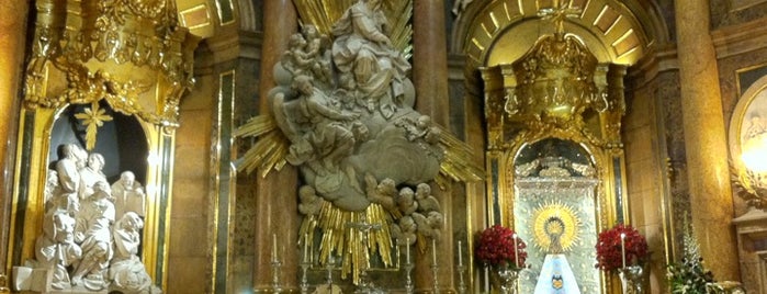 Basílica de Nuestra Señora del Pilar is one of Qué visitar en Zaragoza.