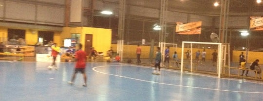 Safira-Sports Planet Futsal is one of Orte, die Dinos gefallen.