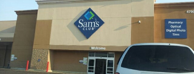 Sam's Club is one of สถานที่ที่ Rick ถูกใจ.