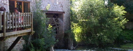 Quinguette du moulin de la boire is one of Villevêque.