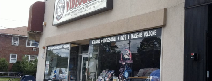 Digital Press Video Games is one of Best Retrogaming Shops.