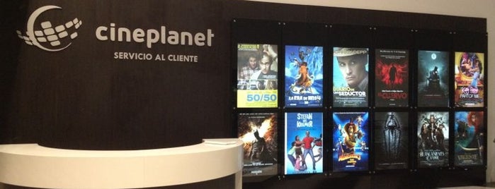 Costanera Center is one of Complejos de Cineplanet.