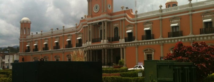 Plaza Bicentenario is one of Tempat yang Disukai Eduardo.