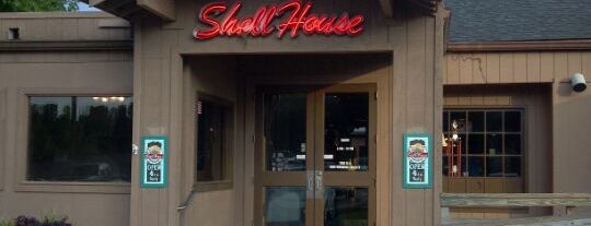 The Shell House is one of สถานที่ที่ Jamie ถูกใจ.