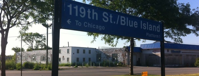 Metra - 119th Street is one of Metra Rock Island District.