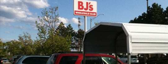 BJ's Wholesale Club is one of Gespeicherte Orte von Amber.