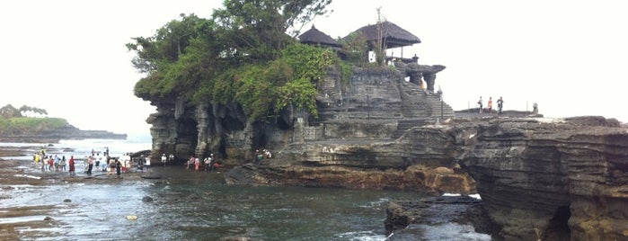 Temple de Tanah Lot is one of Favorite Great Outdoors.