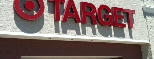 Target is one of Lugares favoritos de Tammy.