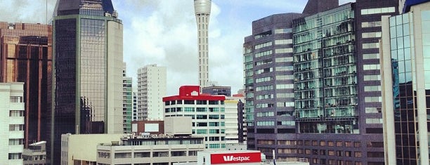 Grand Mercure Hotel is one of Auckland.