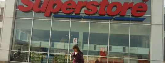 Real Canadian Superstore is one of Posti che sono piaciuti a Steve.
