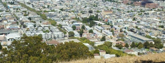 Bernal Heights Park is one of Views for the Book.