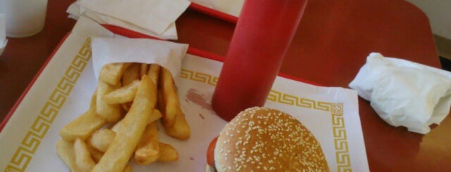 Classic Burger is one of Sacramento Burger Challenge.