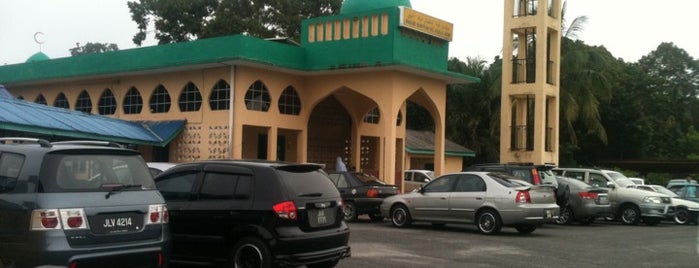 Masjid Qariah Kg. Kuala Atok is one of Masjid & Surau, MY #3.