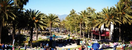 Aliso Viejo Town Center is one of C : понравившиеся места.