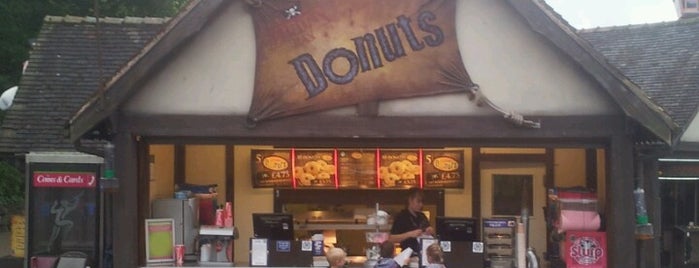 Mutiny Bay Donuts is one of Alton Towers - Everything!.