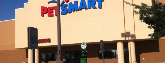 PetSmart is one of 808 Center Street, Henderson, Kentucky 42420.