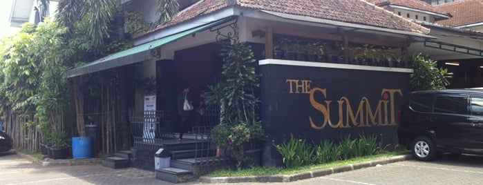 The Summit Factory Outlet is one of Bandung.
