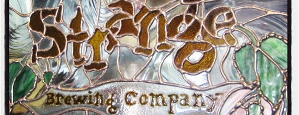 Strange Craft Beer Company is one of Brent'in Kaydettiği Mekanlar.